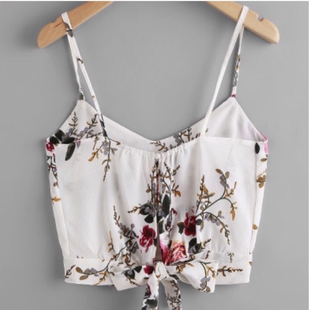 NEW White Floral Crop Top - Picture 4 of 6